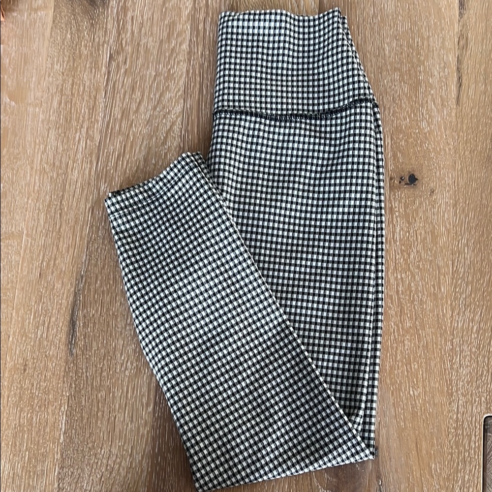 Black and White Checkered Leggings